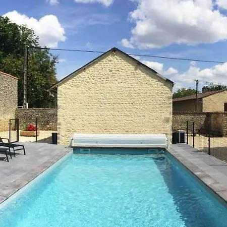 Nyaraló Jolie Petite Maison En Pierre